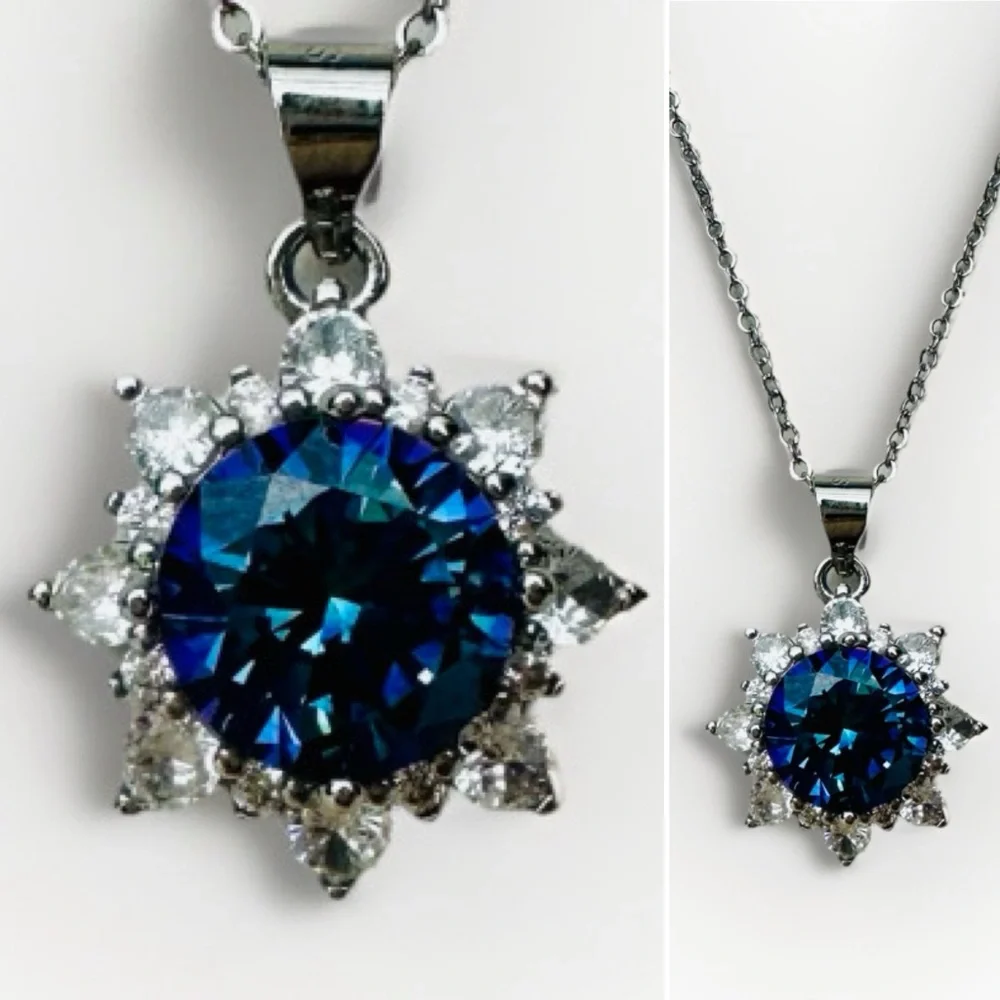 Crystal & Sterling Halo Glittering Starburst Pendant w Adjustable 925 17” Chain